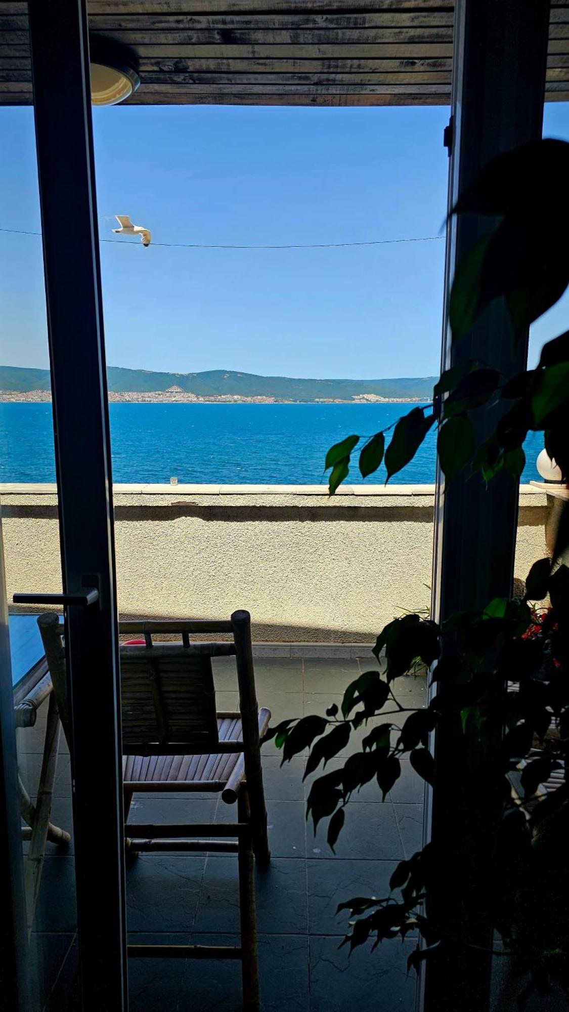 Apartamento Хоризонт Nesebar Exterior foto